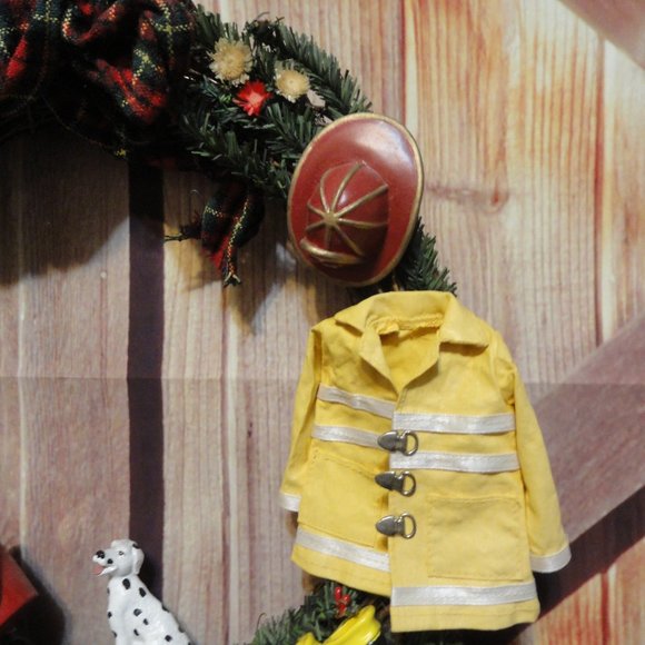 Fire Fighter Hand made Christmas Holiday Wreath~13" round~Detailed. CUTE - Picture 3 of 6